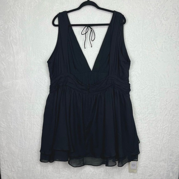 Abercrombie and Fitch Womens Size XXL Plunge Pleated Dress Black Fit & Flare NWT - Picture 2 of 13